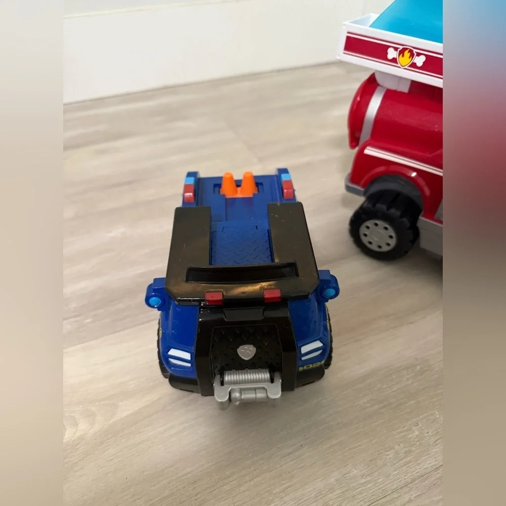 Paw Patrol Fire Truck & Police Truck Toy Bundle Marshall Chase Vehicles
